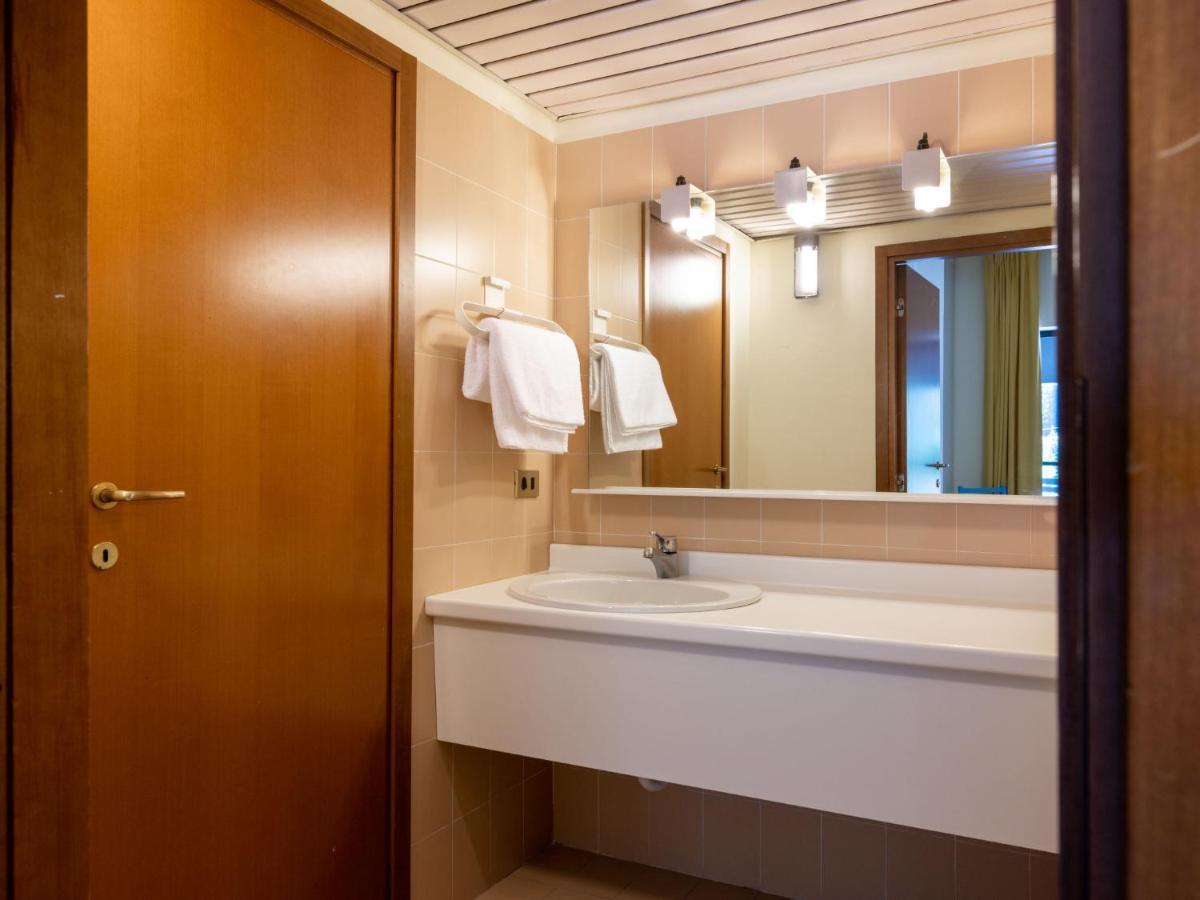 Apartment Universo-4 By Interhome Pre-Saint-Didier Bagian luar foto